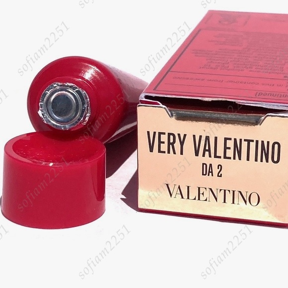 ♥️NEW!♥️Valentino Very Valentino 24 Hour Long Wear Liquid Foundation SEALED! - Picture 2 of 11